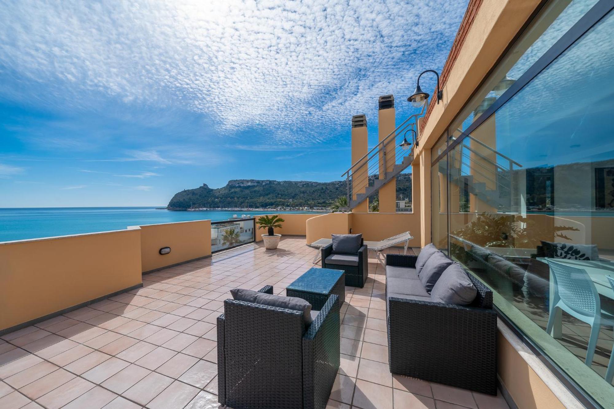 Attico Sul Poetto Apartment Cagliari Exterior photo